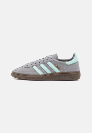 HANDBALL SPEZIAL UNISEX - Joggesko - grey three/clear mint