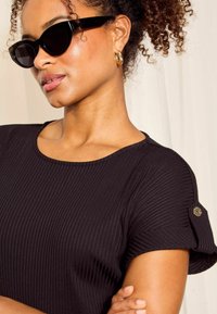 Friends Like These TURNBACK SLEEVE MIDI REGULAR FIT - Pletené šaty - black