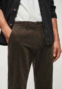 Mango Kalhoty - dark brown