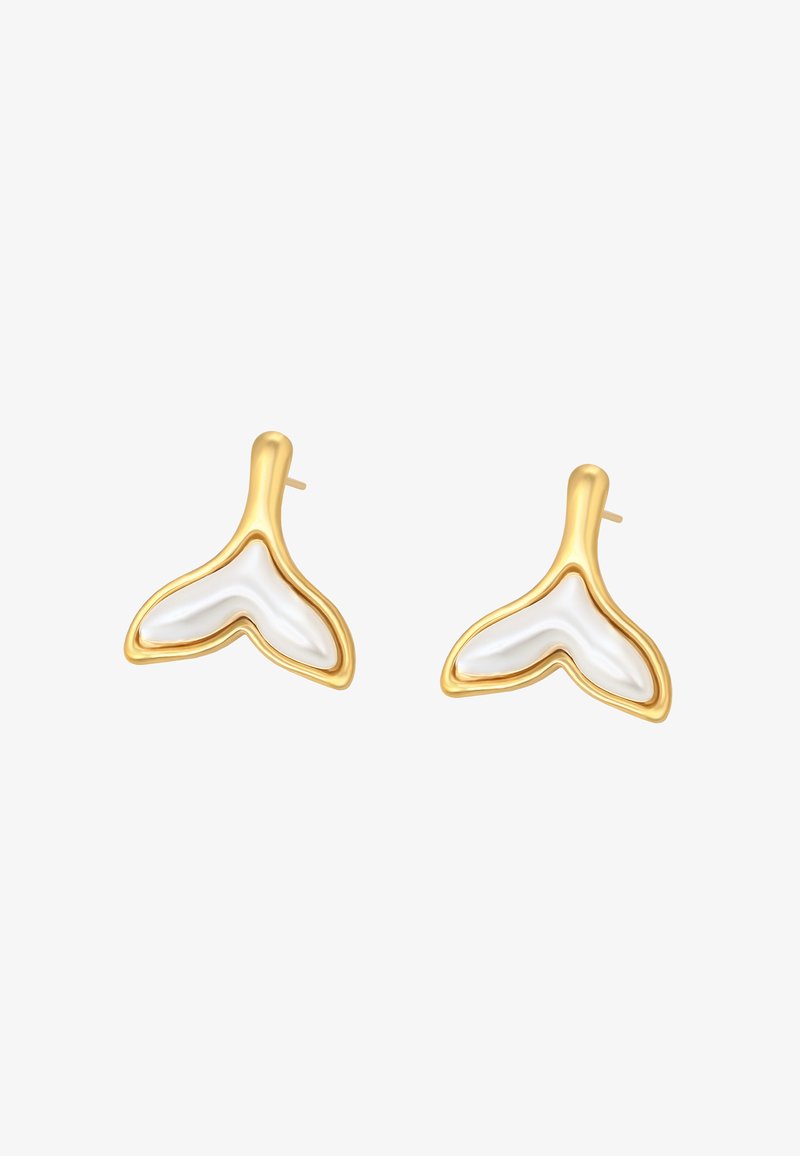 Orecchini in tono oro a forma di code di balena, con una superficie interna bianca liscia. Presentano una forma elegante e moderna con curve sottili.