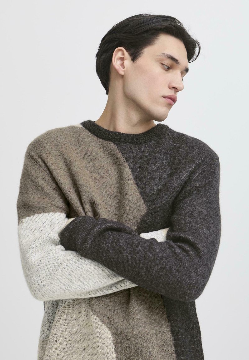 CASUAL FRIDAY Maglione Uomo In Puro Cotone – Colletto Alto Arrotolato – Vestibilità Normale