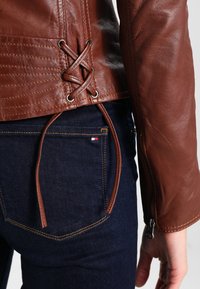 Maze Veste en cuir - cognac