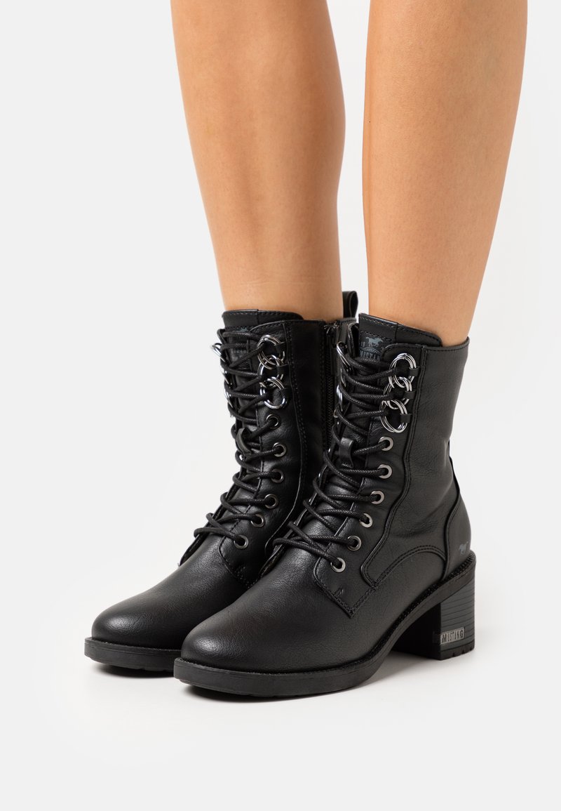 zalando mustang boots