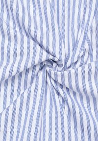 Eterna BAUMWOLLHEMD - SLIM FIT - Overhemd - blau