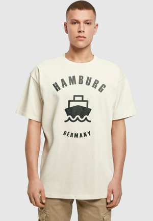 Merchcode HAMBURG HEAVY  - T-Shirt print - sand