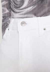 Levi's® Slim fit jeans - white denim