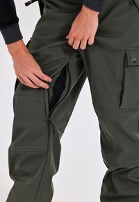 Slade COLORADO  - Lumilautailuhousut - olive