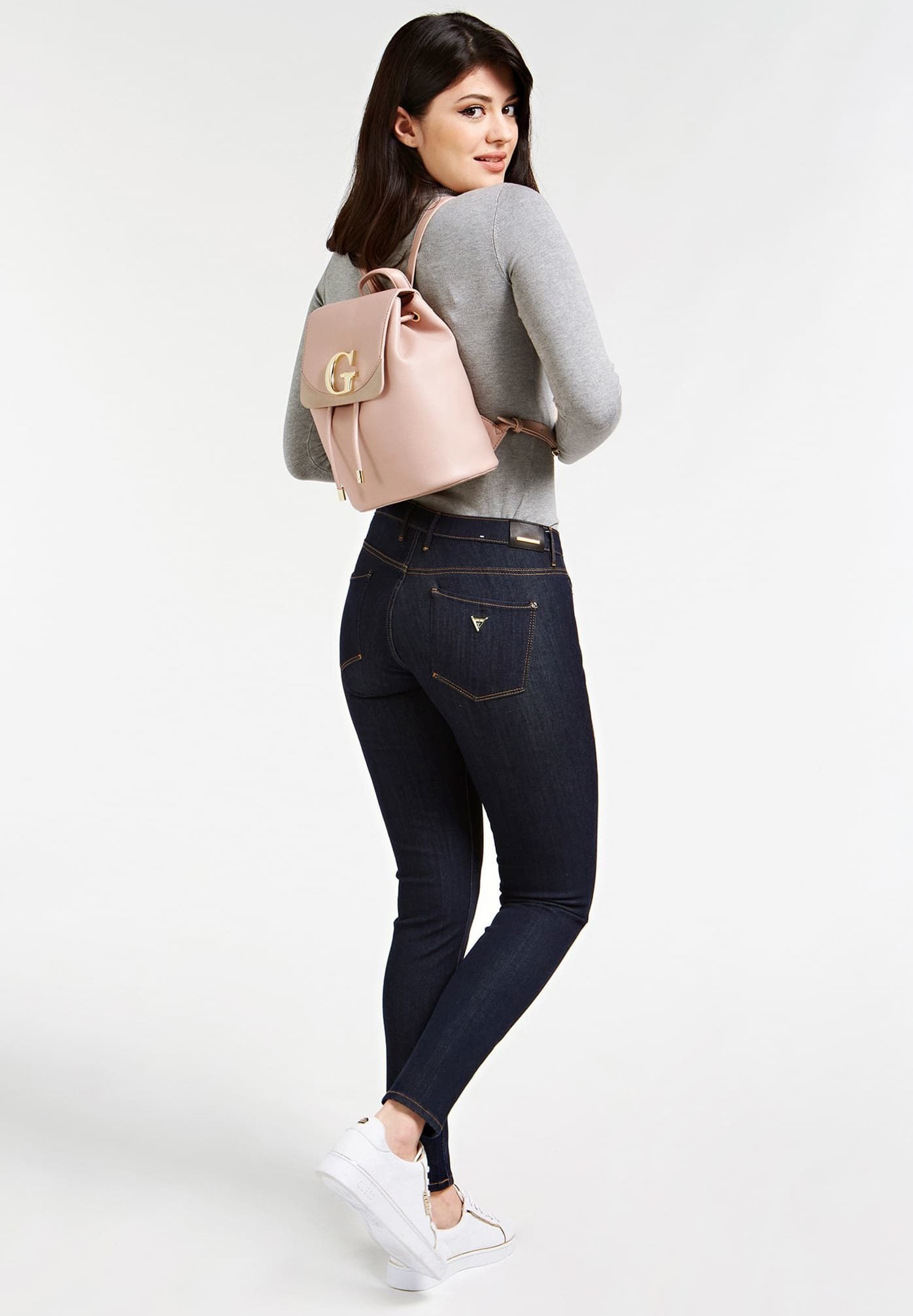 Guess Sac A Dos Genevieve Tagesrucksack Rose Pink Zalando De