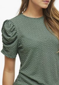 VILA PUFFÄRMEL - Blouse - laurel wreath