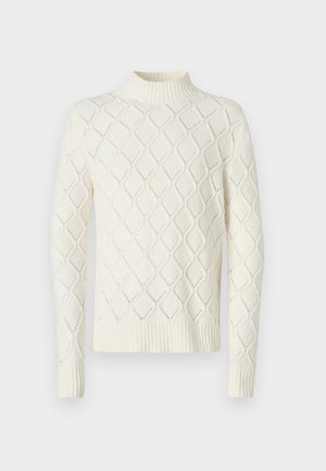 Pull en crème avec un col montant, présentant un motif en torsades en forme de diamant et des bords côtelés aux poignets et à l'ourlet. Texture douce, manches longues.