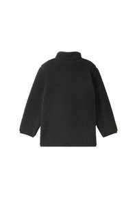 Pullover in pile nero realizzato in un tessuto morbido e testurizzato. Presenta un colletto alto, maniche lunghe e una vestibilità rilassata. Senza elementi hardware visibili né motivi.