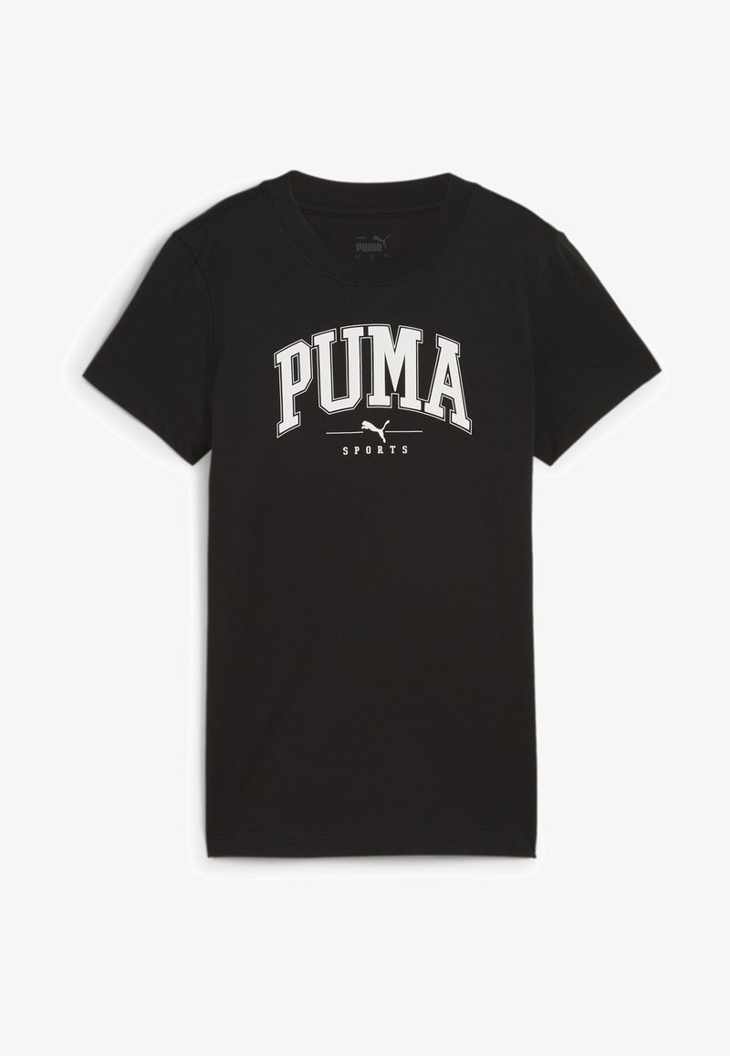 Camiseta de algodón negra con un destacado logo blanco de "PUMA" y el texto "SPORTS" en un diseño audaz y arqueado en el frente. Manga corta.