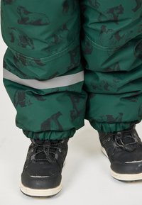 ZIGZAG TOWER - Skipak - trekking green