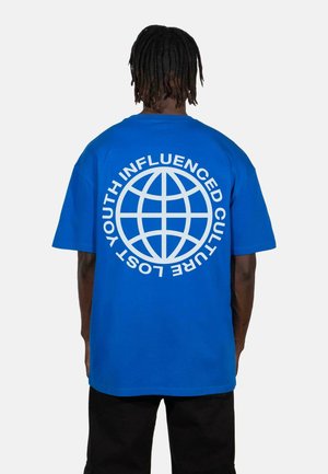 INFLUENCED - Print T-shirt - blue