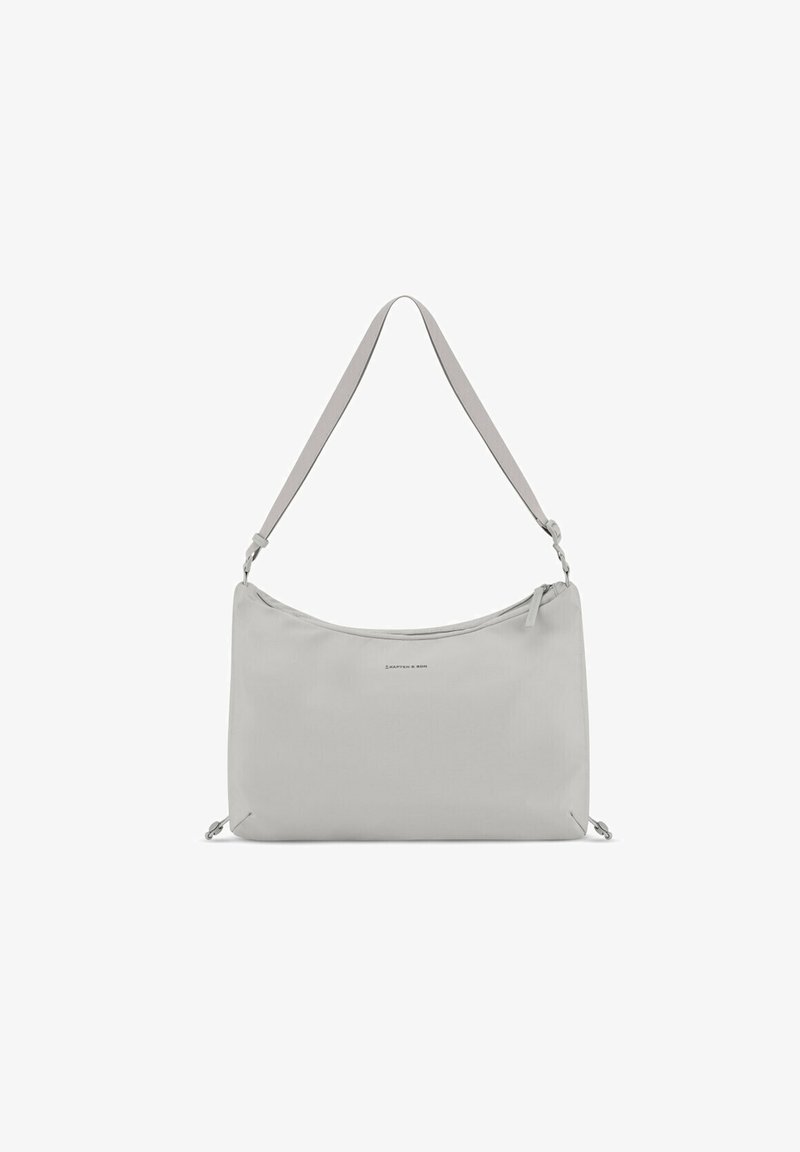 Borsa a spalla grigia chiara, design elegante, materiale sintetico, cinturino regolabile, chiusura a zip superiore, dettaglio logo discreto sul davanti.