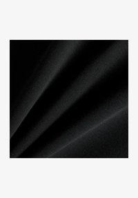 Sélectionné, black castlerock