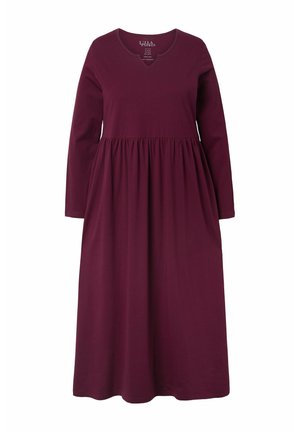 Bordeaux lange mouwen jurk van zachte stof, met een V-hals en een geraffineerde taille, die tot halverwege de kuit reikt en een comfortabele pasvorm heeft.