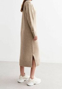 New Look Abito in maglia - beige