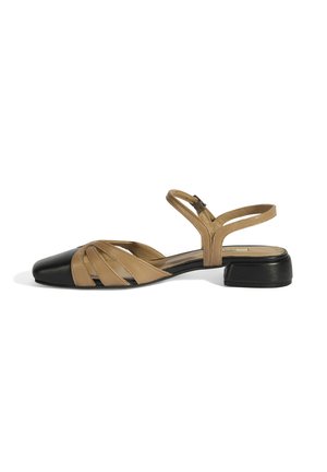 Sandals - multicolored