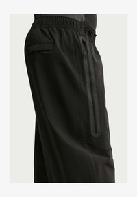 Δεν επιλέχθηκε, black/black/black