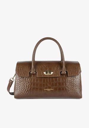 Borsa a mano in pelle marrone con stampa a coccodrillo, dalla forma strutturata, con manici superiori doppi, tracolla rimovibile e chiusura in metallo dorato.