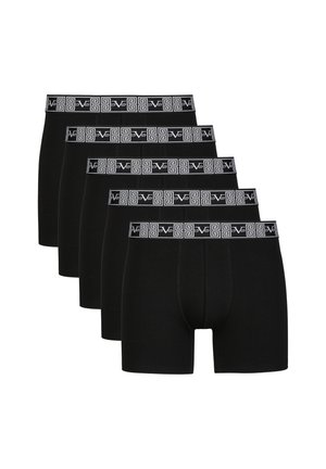 Schwarze Baumwoll-Boxershorts mit einem kontrastierenden elastischen Bund, der ein geometrisches Muster aufweist. Fünf Paare nebeneinander angeordnet.
