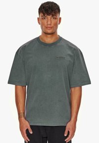 Dropsize HEAVY EMBO - T-shirt basique - washedgrey