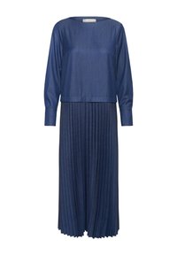 Modré džínsové šaty s okrúhlym výstrihom, dlhými rukávmi a skladanou sukňou. Hladká textúra, voľný strih a vrstvený dizajn.