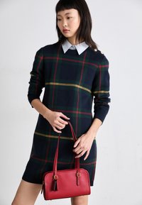 ORIGINALS SWING ZIP - Handtas - ruby
