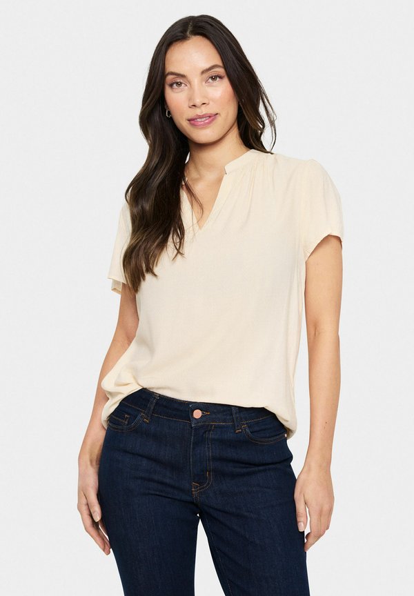 BRITTA - Bluse - creme
