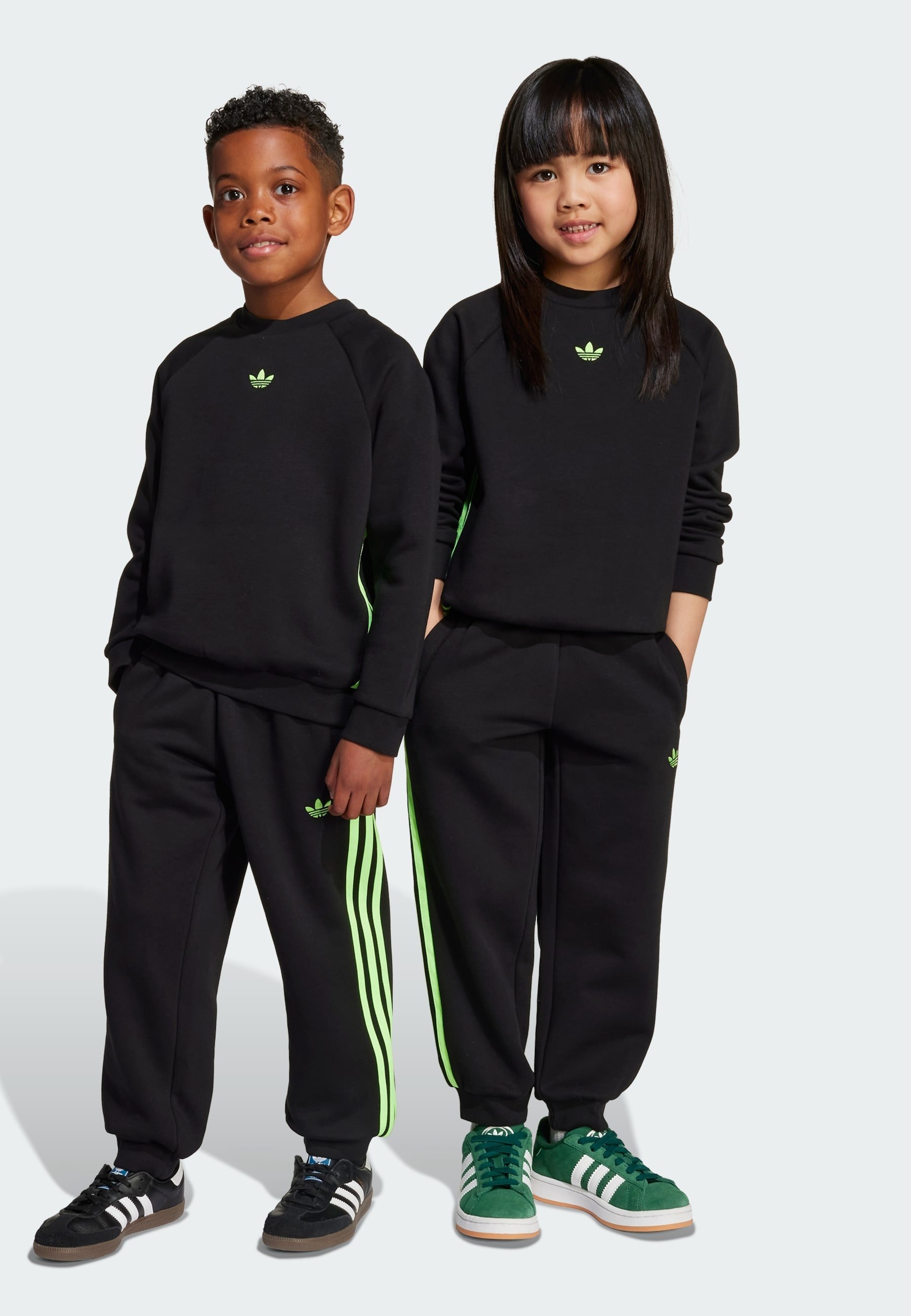 adidas Originals CREW SET Träningsset black signal green/svart