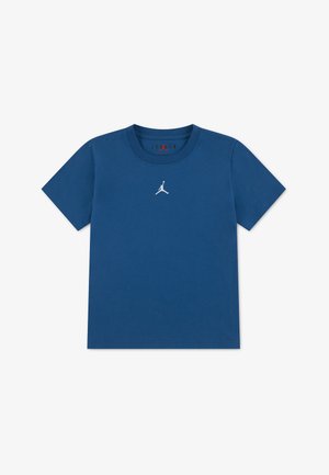 T-shirt bleu à manches courtes avec un petit logo Jumpman blanc centré sur la poitrine et un col rond.