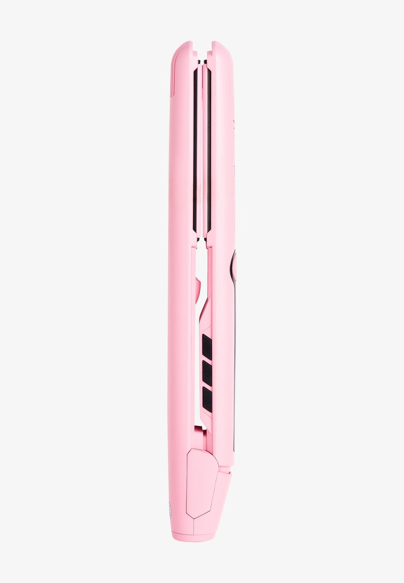 Roze haarstijlapparaat met zwarte verwarmingsplaten en bedieningsknoppen aan de binnenkant, gesloten getoond tegen een witte achtergrond.