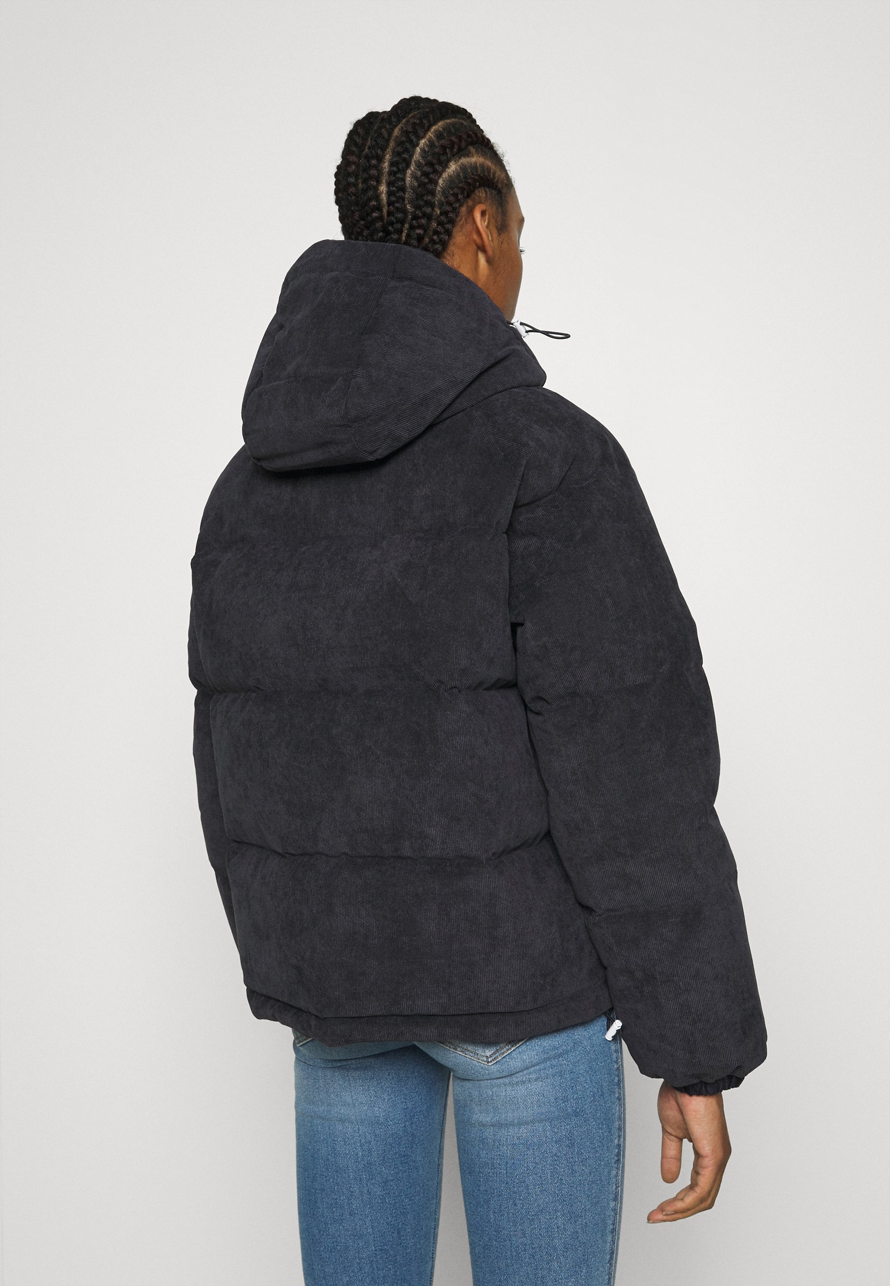 reside down jacket