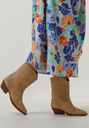 Cowboy/biker ankle boot - beige