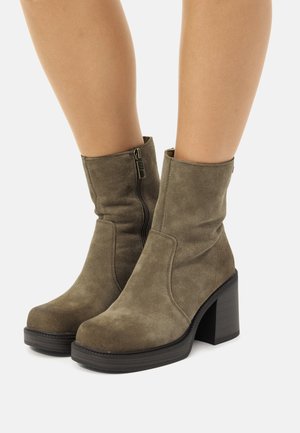 Ankle Boot - taupe