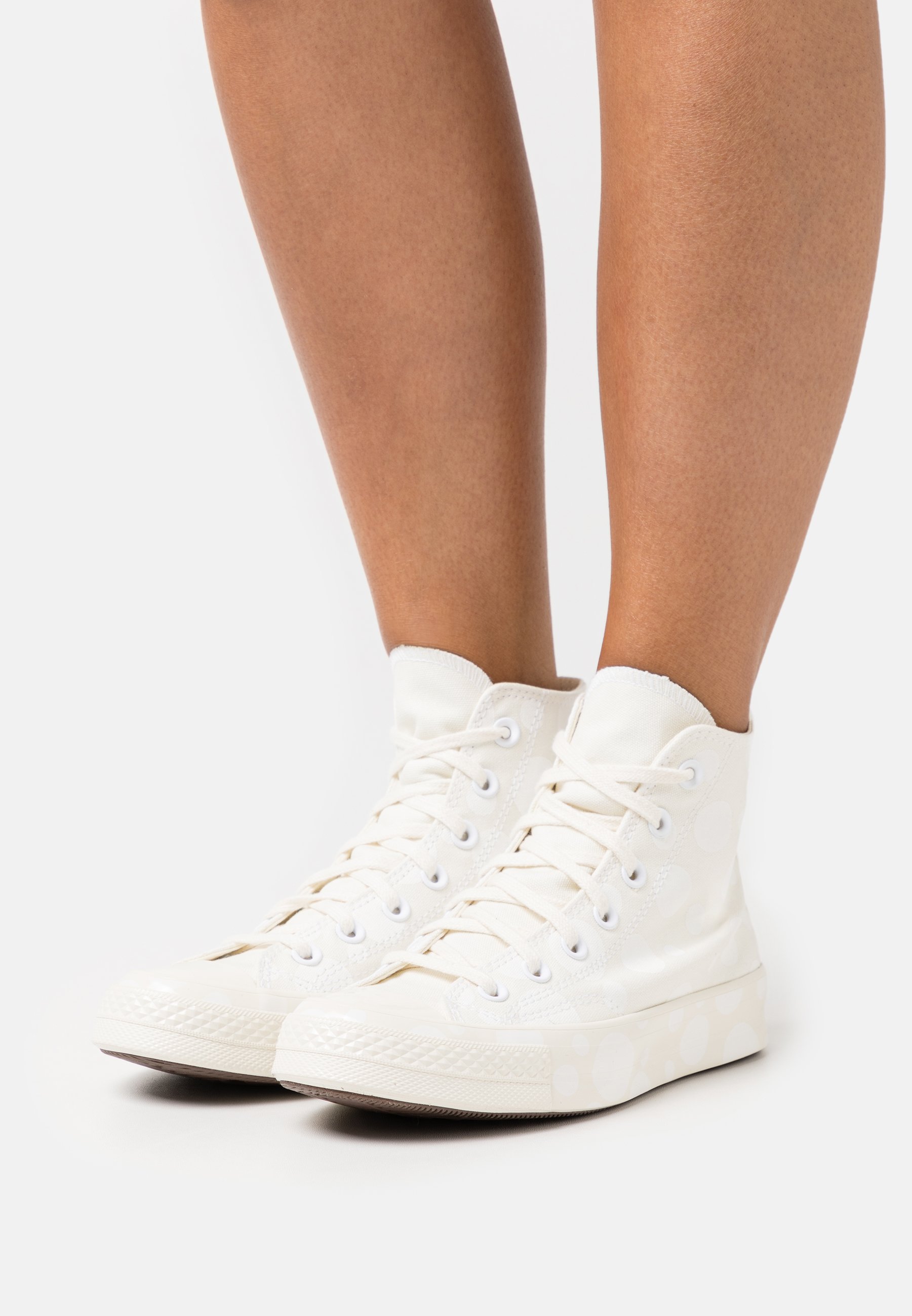 converse egret white