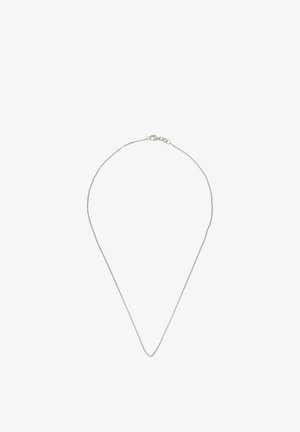 Silberne Kettenhalskette mit einem zarten, dünnen Design. Verfügt über eine V-Form vorne, gesichert mit einem kleinen Verschluss hinten.
