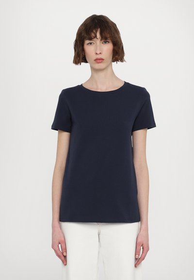 Marineblaues Kurzarm-T-Shirt, Rundhalsausschnitt, aus Baumwollmaterial gefertigt, mit einem lockeren Schnitt und glatter Textur. Keine Muster oder Akzente.
