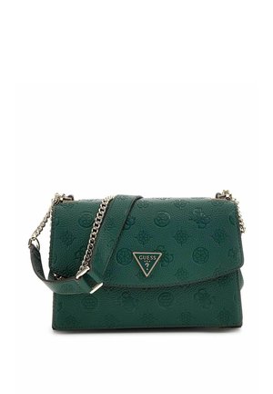 Borsa a mano Guess in pelle verde scuro con loghi in rilievo, piastra triangolare in metallo con logo e tracolla a catena.