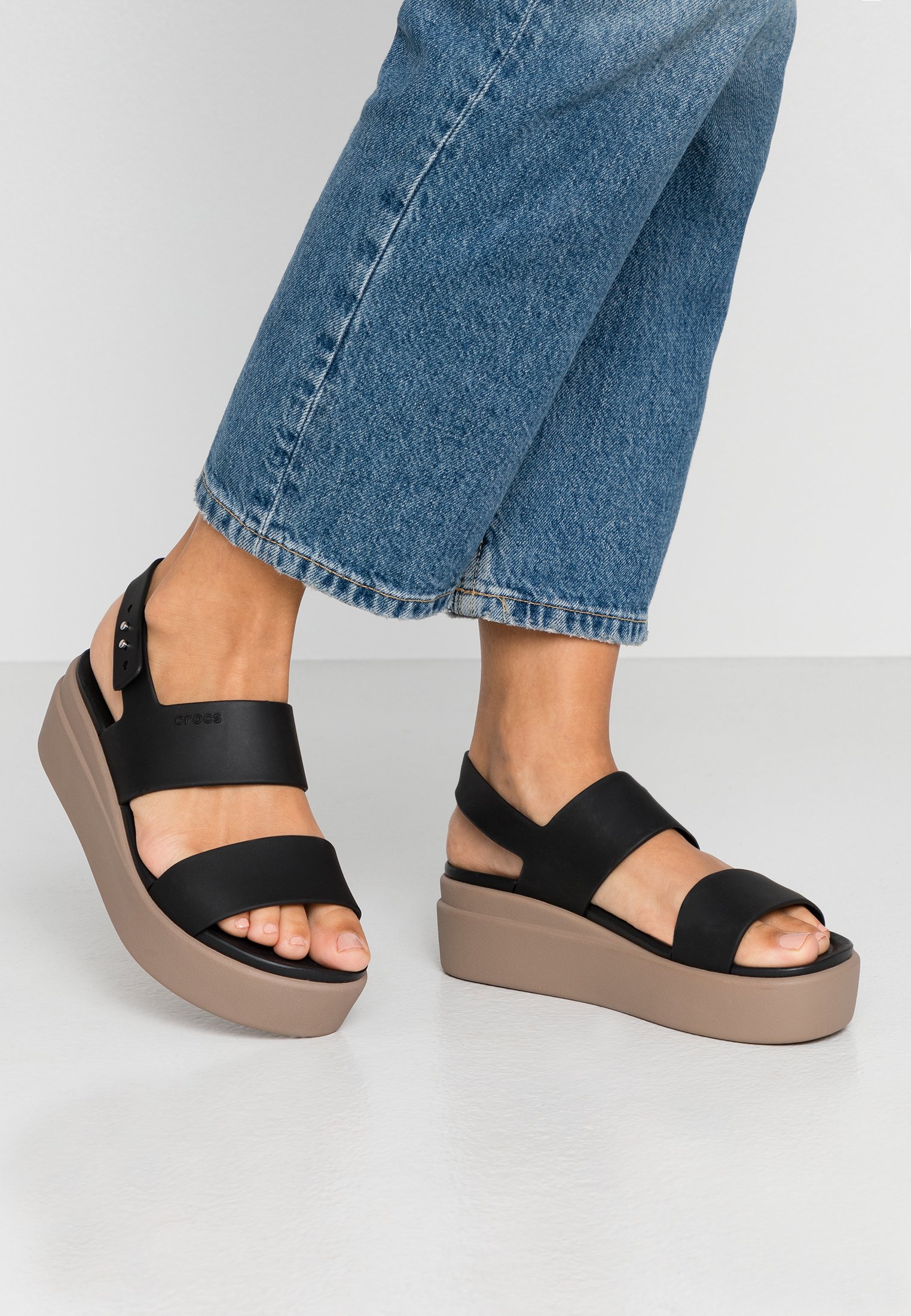 BROOKLYN LOW WEDGE - Sandalias con plataforma - -