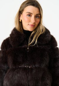 GINI LONDON Winter jacket - brown