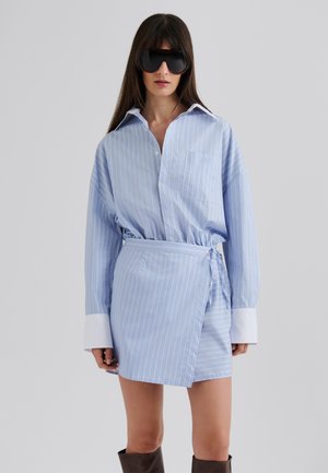 PORTEA WRAPPED SHIRT DRESS - Rochie tip cămașă - light blue