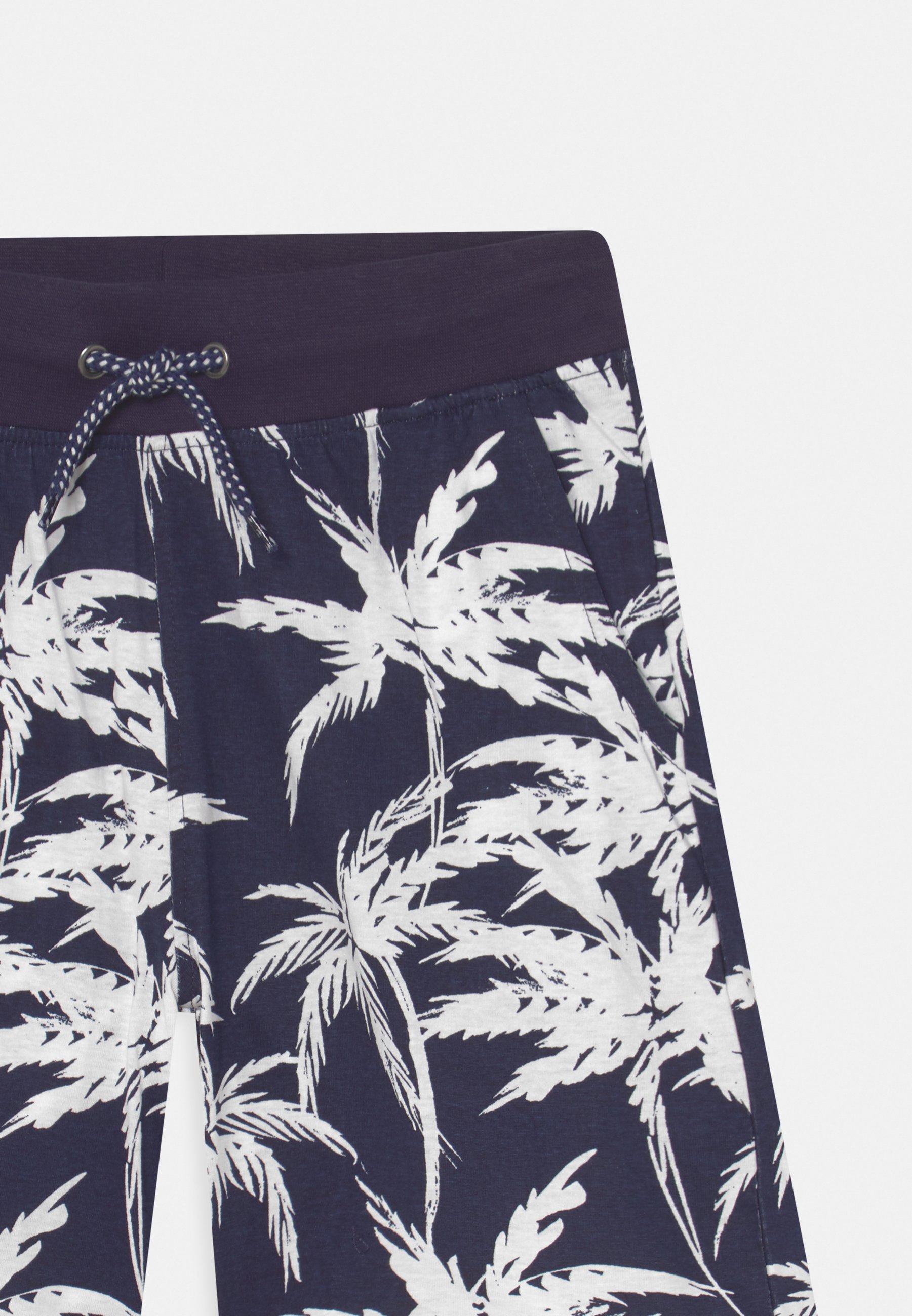 seven bermuda shorts