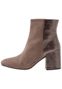 KIOMI Boots à talons - taupe
