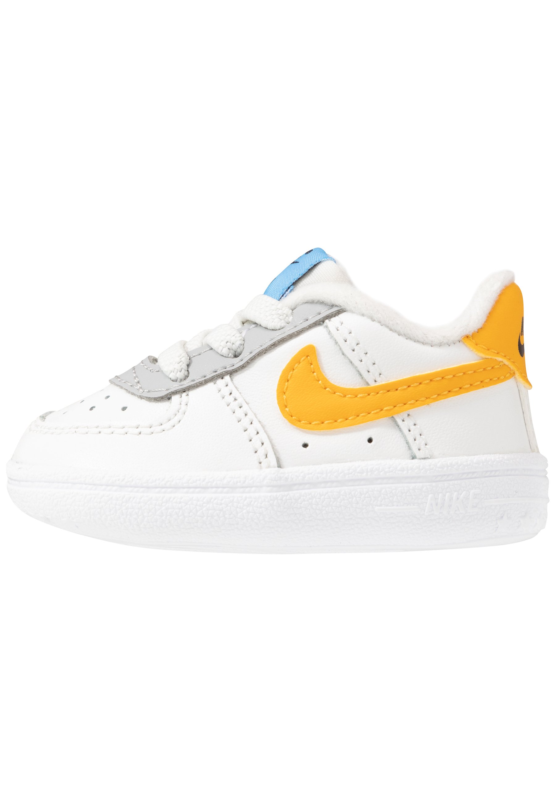 white nike crib shoes