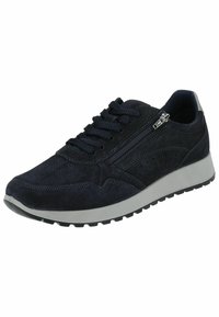 Sneaker in suede blu navy con tomaia texturizzata, chiusura con lacci, zip laterale, accenti perforati e suola in gomma grigia. Design della punta piatta e arrotondata.