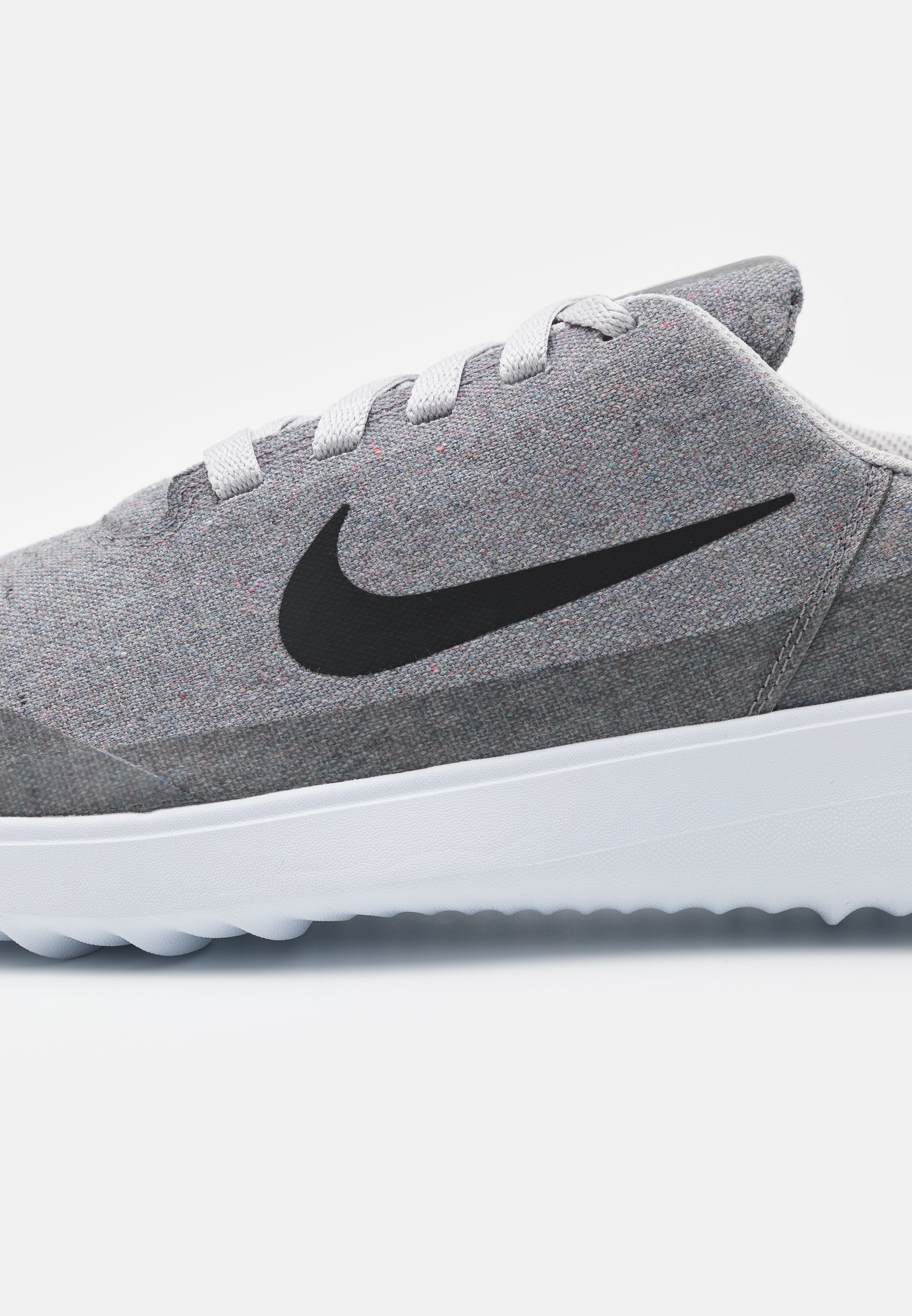 nike victory lite golf shoes