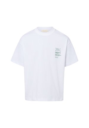 Weißes T-Shirt mit kurzen Ärmeln und Rundhalsausschnitt, mit kleinem grünem Text und Logo auf der linken Brust mit der Aufschrift "SRC" und zusätzlichem kleinerem Text darunter.