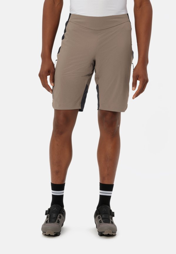 KURO - Kurze Sporthose - coconut